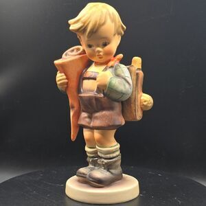 Hummel Figurine Back to School "Little Scholar" #80 TMK3, 5½" Mint